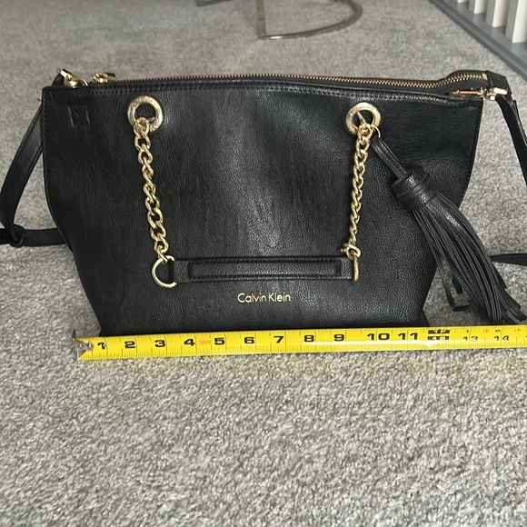 Calvin Klein purse - Picture 9 of 12